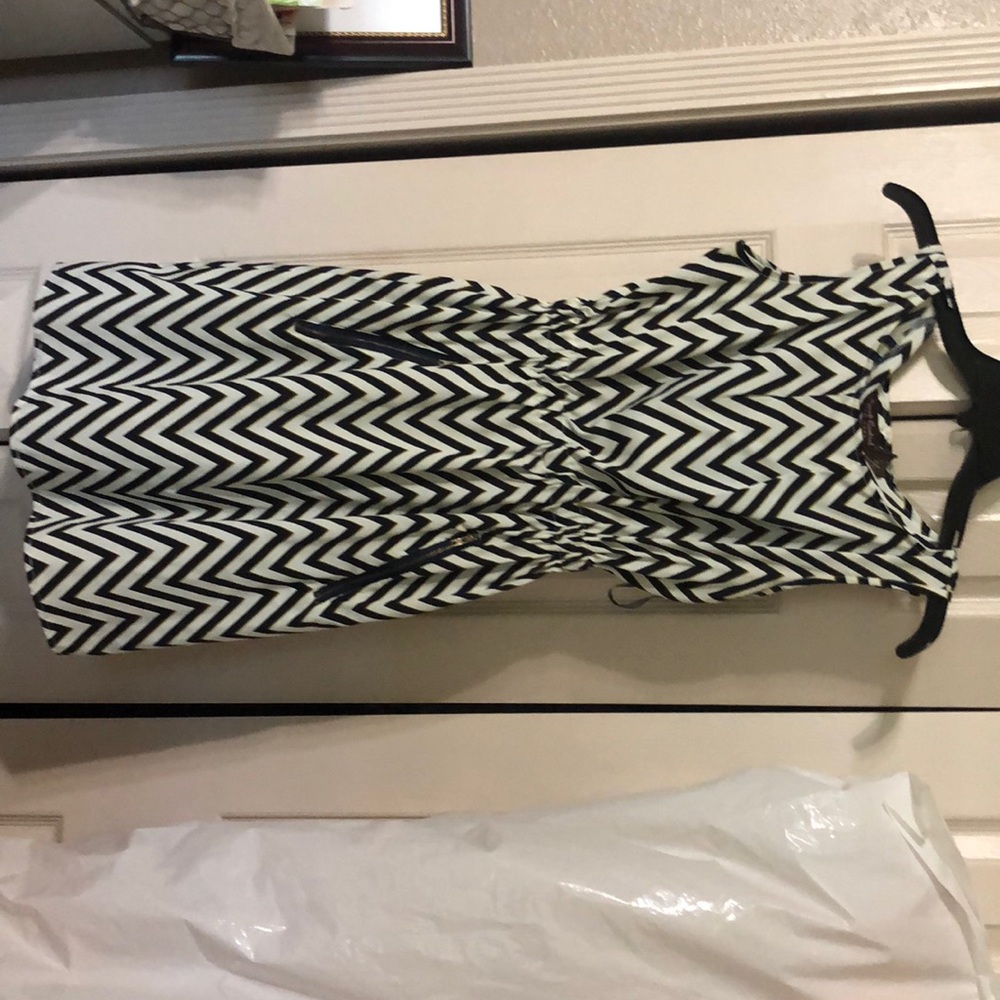 Short chevron dress